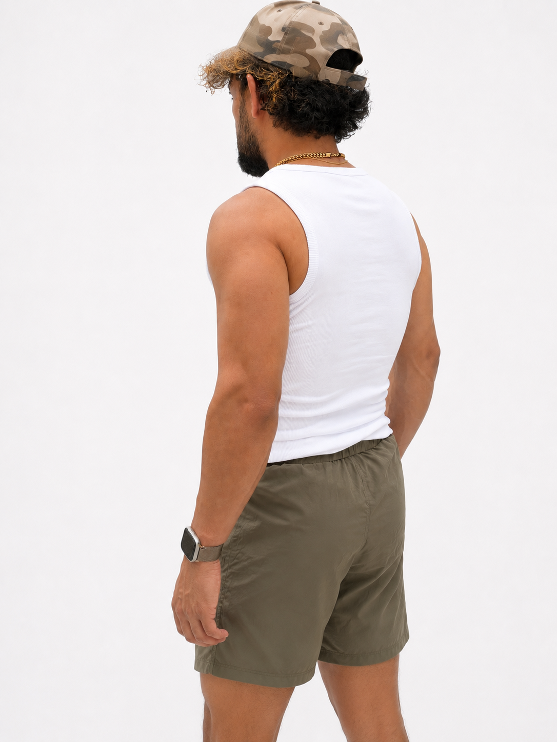 Phantom Beater in White on model — back